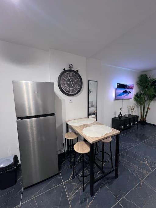 Espace Chic Et Cosy Dunkirk Exterior photo